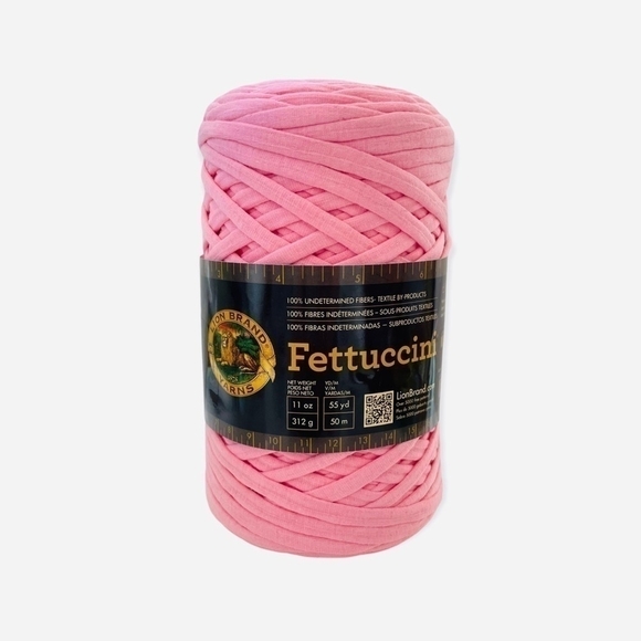 NWT Lion Brand Yarn Co Fettuccini 100% Undetermined Fibers Yarn Textile Knitting - Picture 5 of 5